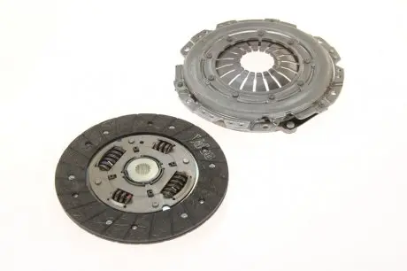 826377 Комплект зчеплення діам.205 мм Opel Vectra 1.8 16V (X18XE1) 97- VALEO підбір по vin на Brocar