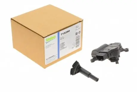 715280 Моторчик заслонки пічки Audi A3/Q3/VW Golf VII/Passat 12- VALEO підбір по vin на Brocar