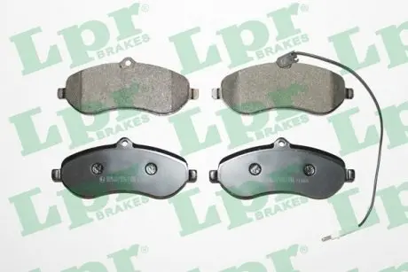 05P1348 Колодки передні LPR підбір по vin на Brocar