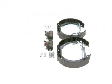 0204114551 Комплект тормозных колодок BOSCH підбір по vin на Brocar