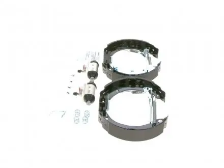 0204114675 Комплект тормозных колодок BOSCH подбор по vin на Brocar