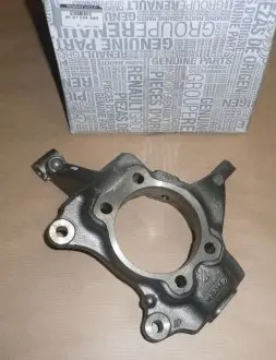 400155466R Кулак поворотный левый Renault Trafic III (14-) RENAULT подбор по vin на Brocar
