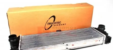 0240258 Радиатор интеркулера MB Sprinter 2.2CDI OM651 09- TRUCKTEC подбор по vin на Brocar