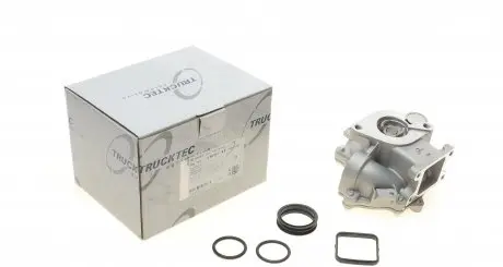 0819061 Помпа воды BMW 1 (E81/E87)/3 (E46/E90)/5 (E60)/X1 (E84)/X3 (E83)/Z4 (E85) 1.6/1.8/2.0 00-15 TRUCKTEC подбор по vin на Brocar