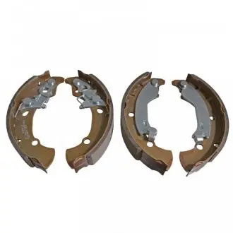 ADD64130 Комлект тормозных накладок BLUE PRINT підбір по vin на Brocar