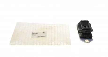 597186 Подушка двигуна (передня) (L) Dacia Duster/Logan/Sandero 1.2-1.6 04- HUTCHINSON підбір по vin на Brocar