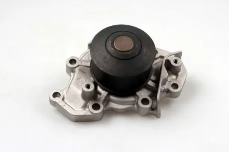 P7747 Помпа води Mitsubishi Galant V/VI 2.0 V6 24V 92-96/2.5 V6 24V 96-04 HEPU підбір по vin на Brocar