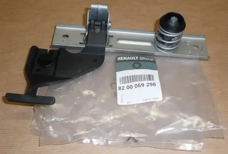 8200069296 ГАЧОК RENAULT підбір по vin на Brocar