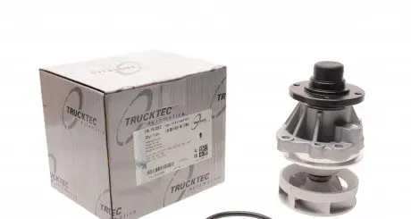 0819053 Помпа воды BMW 3 (E36/E46)/5 (E34/E39/E60)/7 (E38/E65/E66/E67)/X3 (E83)/X5 (E53) TRUCKTEC подбор по vin на Brocar