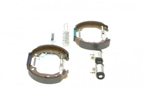 0204114618 Комплект тормозных колодок BOSCH подбор по vin на Brocar