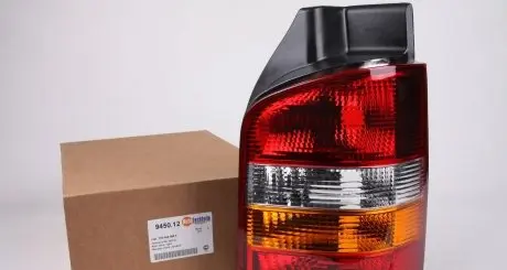 3945012 Фонарь задний VW T5 (R) (желтый поворот) (ляда) (9450.12) AUTOTECHTEILE подбор по vin на Brocar