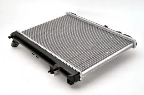 D73015TT Радіатор, охолодження двигуна THERMOTEC підбір по vin на Brocar