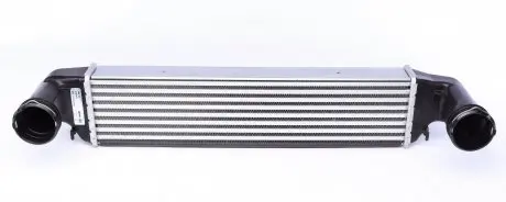 CI488000S Радіатор інтеркулера BMW 3 (E46) 99-07/X3 (E83) 2.0/3.0 04-10 MAHLE / KNECHT підбір по vin на Brocar