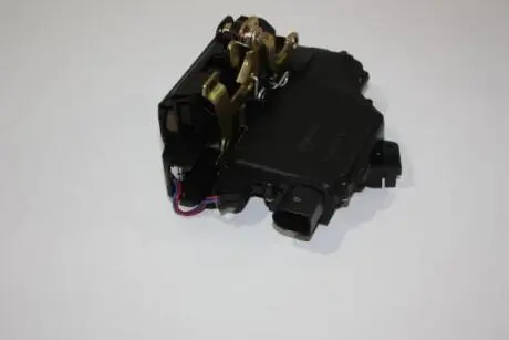 100031410 Замок дверний AUTOMEGA подбор по vin на Brocar