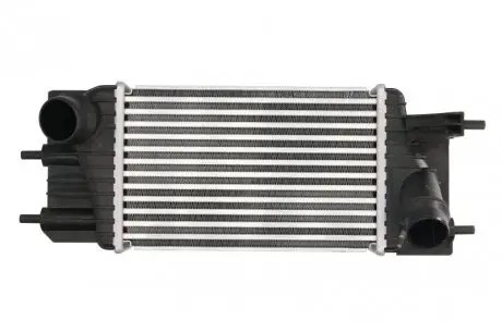 30986 ЯNTERCOOLER NISSAN JUKE 1.5D 10- NRF підбір по vin на Brocar
