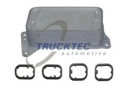 0818022 Радіатор мастила BMW X3 10- TRUCKTEC підбір по vin на Brocar