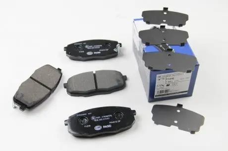 8DB355010611 Комплект тормозных колодок, дисковый тормоз HELLA подбор по vin на Brocar