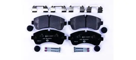 8DB355005531 Комплект тормозных колодок, дисковый тормоз HELLA подбор по vin на Brocar
