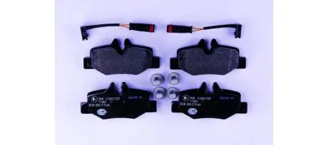 8DB355010661 Гальмівні колодки, дискове гальмо (набір) HELLA підбір по vin на Brocar