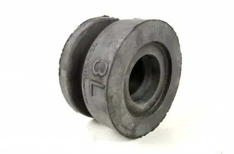 5220635040 Подушка кузова (гума) Toyota / Lexus підбір по vin на Brocar