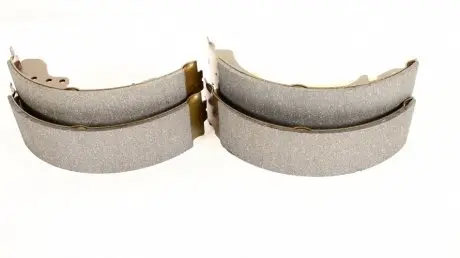 08103 Колодки гальмівні, задні, 86-94 (1.4t) (бараб. гальма) /Master -98/Trafic -01 ZILBERMANN підбір по vin на Brocar