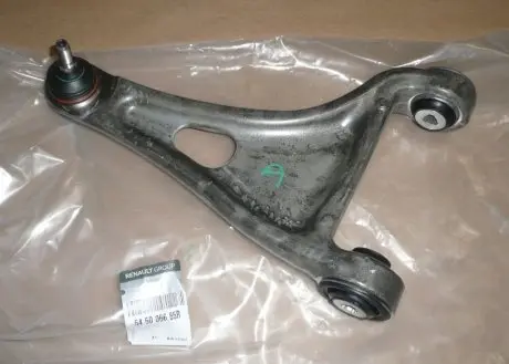 545006685R WAHACZ R TWINGO II PRAWY RENAULT подбор по vin на Brocar