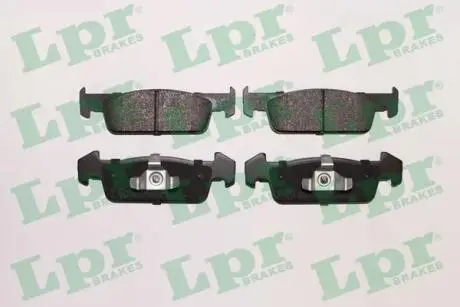 05P1796 Комплект тормозных колодок, дисковый тормоз 05P1796 LPR LPR подбор по vin на Brocar
