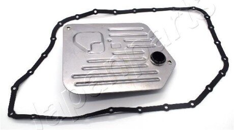 FT048 Фильтр АКП с прокладкой AUDI A6/A8 44231 94-11 JAPANPARTS підбір по vin на Brocar