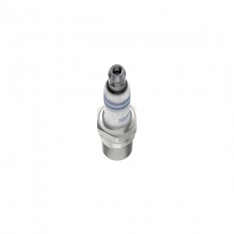 0242236594 Свеча зажигания Ford Focus/Volvo S80/S40 1.8/2.0i 04-12 BOSCH подбор по vin на Brocar