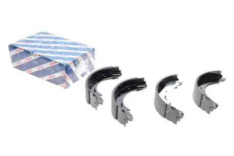 0986487583 Колодки тормозные (задние) Ford Maverick/Nissan Serena/Terrano 93-07 (барабанные) (254x57) BOSCH підбір по vin на Brocar