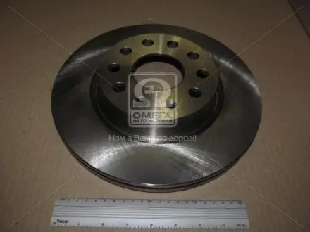 562237CH Диск гальмівний перед.(вентил.) Audi A3 03-Golf V,Caddy III-4 CHAMPION підбір по vin на Brocar
