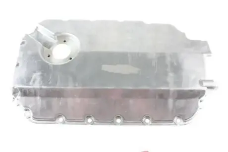 130040210 Масляний піддон Audi A4/Avant 99-07 / Skoda Superb 02-08 / VW Passat 98-05 AUTOMEGA підбір по vin на Brocar