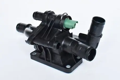 73346 CITROEN Термостат з корпусом Berlingo 1,6HDI 05-, FORD 1,4-1,6TDCI04-, FIAT. ASAM підбір по vin на Brocar