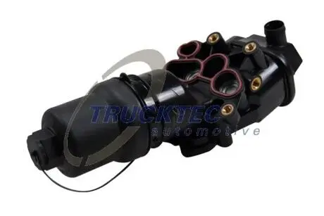 0718057 OBUDOWA FILTRA OLEJU VW GOLF 04- 2,0 TFSI TRUCKTEC подбор по vin на Brocar