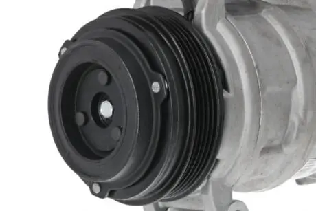 699053 Компресор кондиціонера VALEO підбір по vin на Brocar