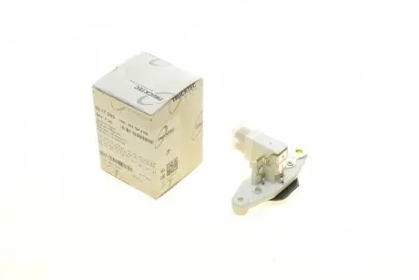 0217005 Реле генератора (14.5V) VW LT-96/T4 -03 TRUCKTEC підбір по vin на Brocar