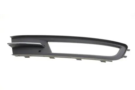 88531784902 Рамка противотуманной фары правая VW Passat (3G2) (14-) (88531784902) DPA DPA підбір по vin на Brocar