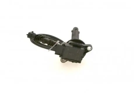 0221604018 Катушка зажигания MASERATI Quattroporte \'\'4,2\'\'04-12 BOSCH подбор по vin на Brocar