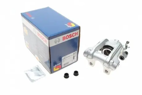 0986135574 Супорт гальмівний (передній) (R) BMW 3 (F30/F80)/4 (F33/F83) 12-18 BOSCH підбір по vin на Brocar