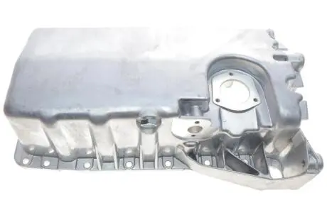 11030039501 Поддон масляный с отверстием (алюминиевый) Skoda Octavia (97-11)/VW Golf (96-03),Polo (05-10) (11030039501) VIKA VIKA подбор по vin на Brocar