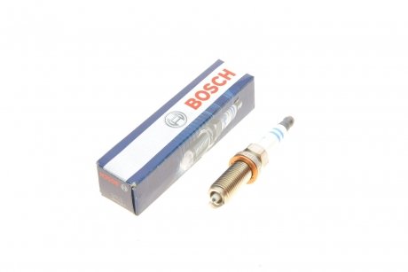 0242140565 Свеча зажигания Infiniti Q50 15-/Volvo S60/S80/S90/V60/V70/V90/XC40/XC60/XC70/XC90 13- BOSCH подбор по vin на Brocar