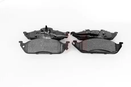 GH412330 Тормозные колодки дисковые перед. DB W163 ML230-ML430 GH-PARTS підбір по vin на Brocar