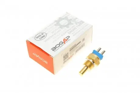 C4126105 Датчик температуры охлаждающей жидкости MB OM602 93-03 (2 конт.) (синий) BOGAP подбор по vin на Brocar