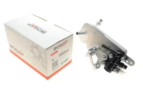 B4223104 Радіатор оливний BMW 1 (F21)/2 (F22/F87)/3 (F30/F80/F34)/5 (G30/F90/X5 (F15/F90) 15- (N47/B48/B46) BOGAP підбір по vin на Brocar