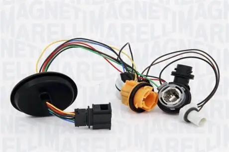 714021483901 Держатель лампы, эадний фонарь MAGNETI MARELLI подбор по vin на Brocar