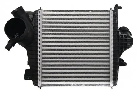 CI637000P Охолоджувач наддувального повітря MAHLE / KNECHT підбір по vin на Brocar
