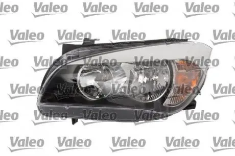 44945 Фара передня VALEO підбір по vin на Brocar