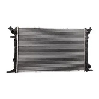 BF0426790168 Радіатор охолодження BAPMIC подбор по vin на Brocar