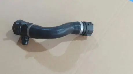 BF0426660890 Шланг охолоджуючої рідини двигуна BAPMIC подбор по vin на Brocar