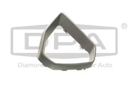 88531847702 Накладка на рамку противотуманной фары перед. прав. серебро Audi Q3 (19-23) (885 DPA підбір по vin на Brocar